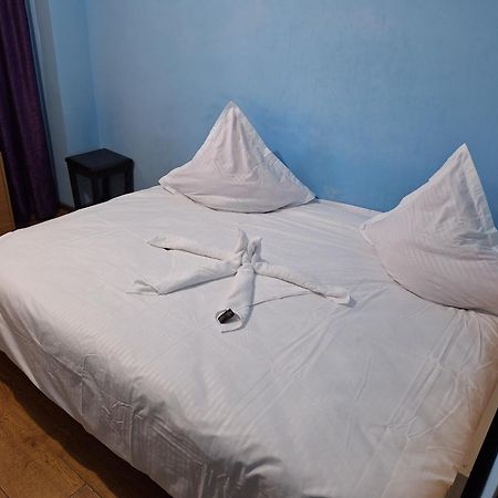 Boutique Apartment Grigorescu Bukares Bagian luar foto